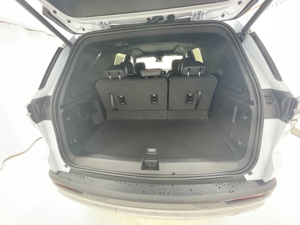 2026 Chevrolet Traverse Z71 - Photo 6