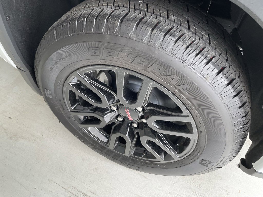 2025 Gmc Sierra 1500 Pro photo 2