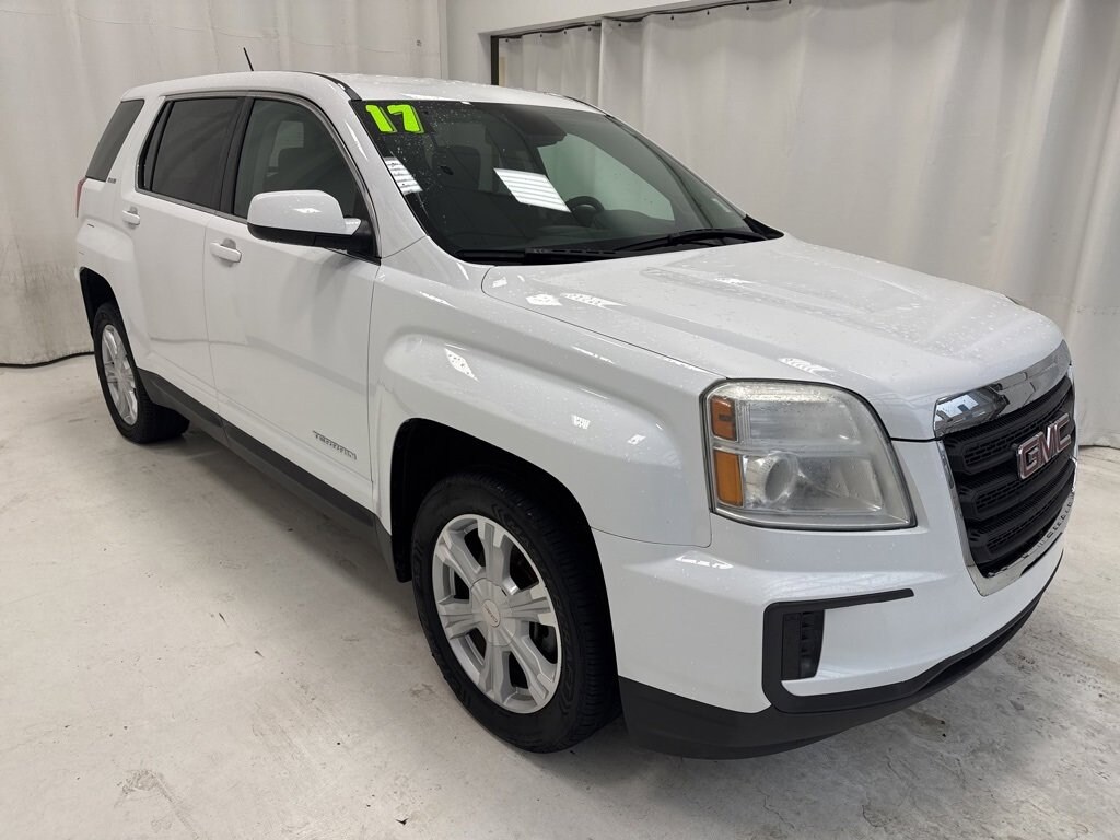 Used 2017 GMC Terrain SLE SUV
