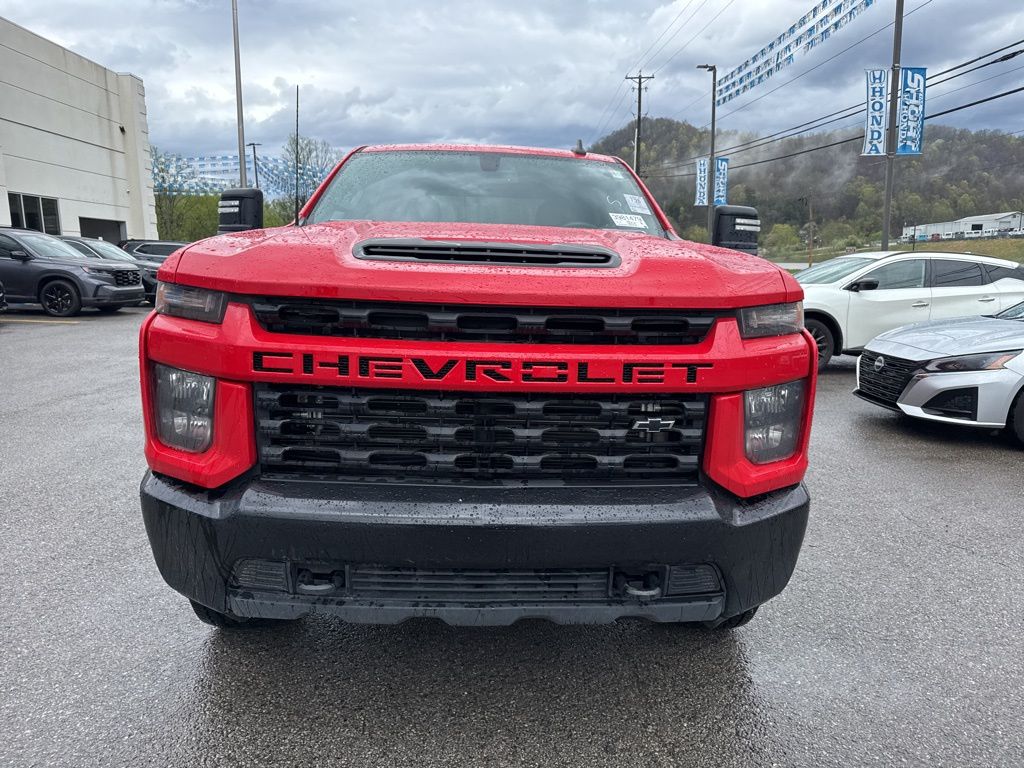 2023 Chevrolet Silverado 2500HD Custom photo 2