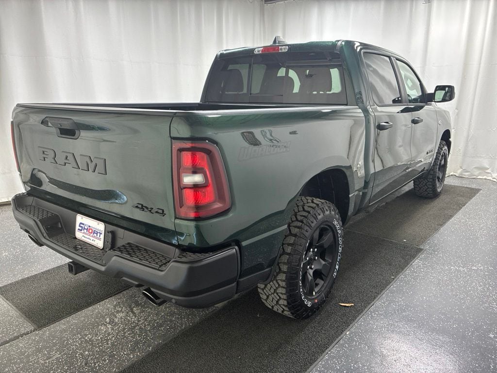 New 2026 Ram 1500 WARLOCK CREW CAB 4X4 5'7 BOX Pickup