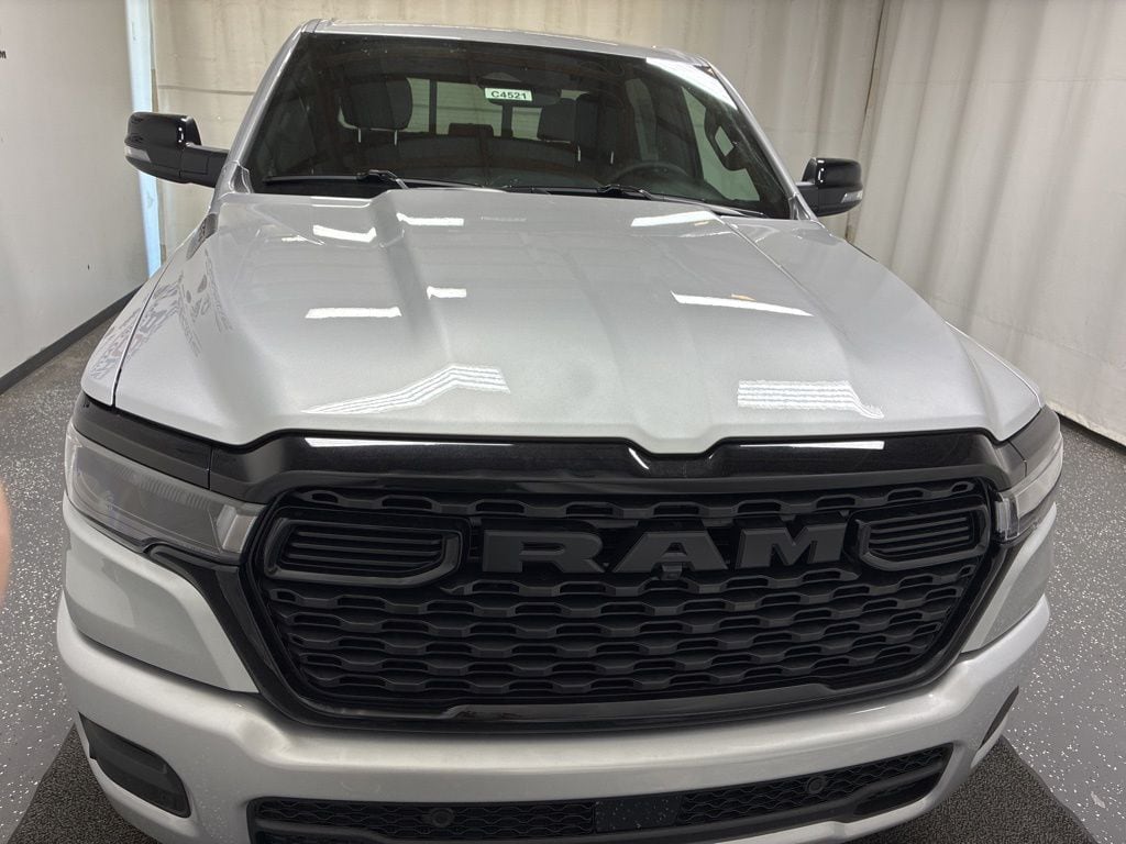 New 2026 Ram 1500 BIG HORN CREW CAB 4X4 5'7 BOX Pickup