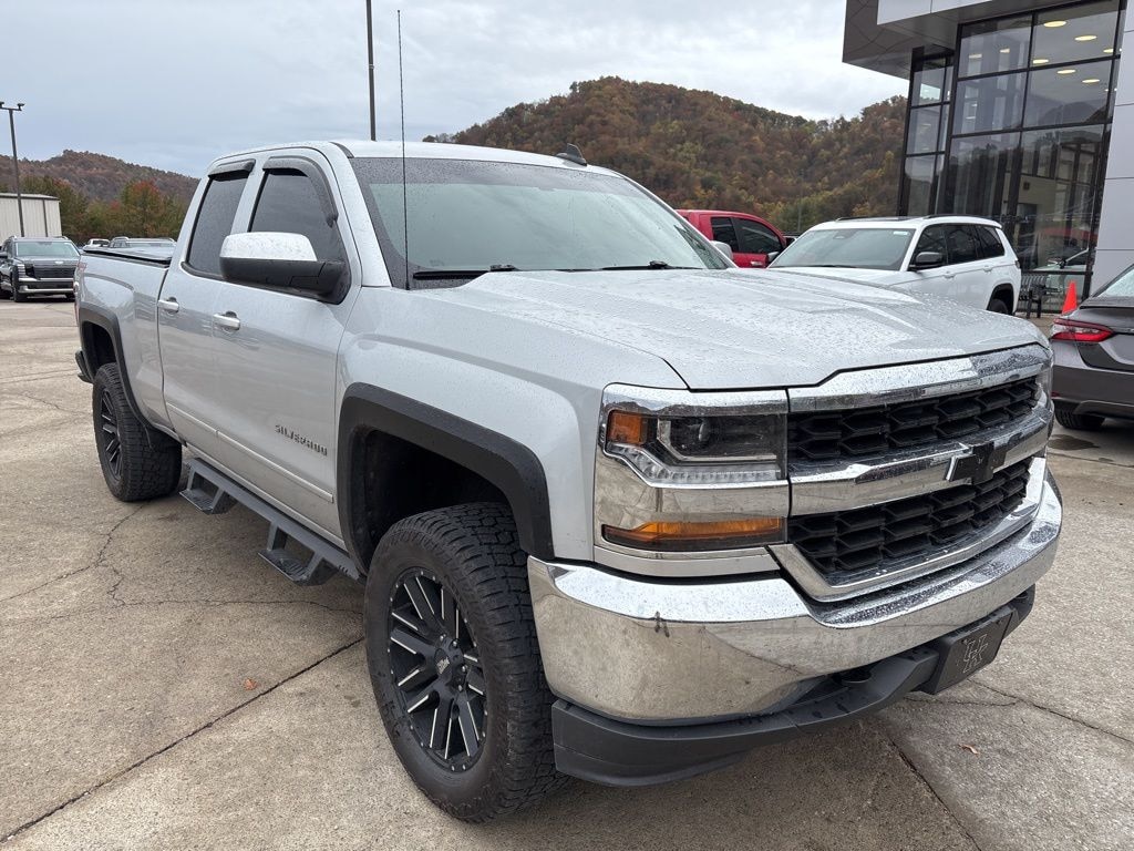 Used 2018 Chevrolet Silverado 1500 LT Truck Double Cab
