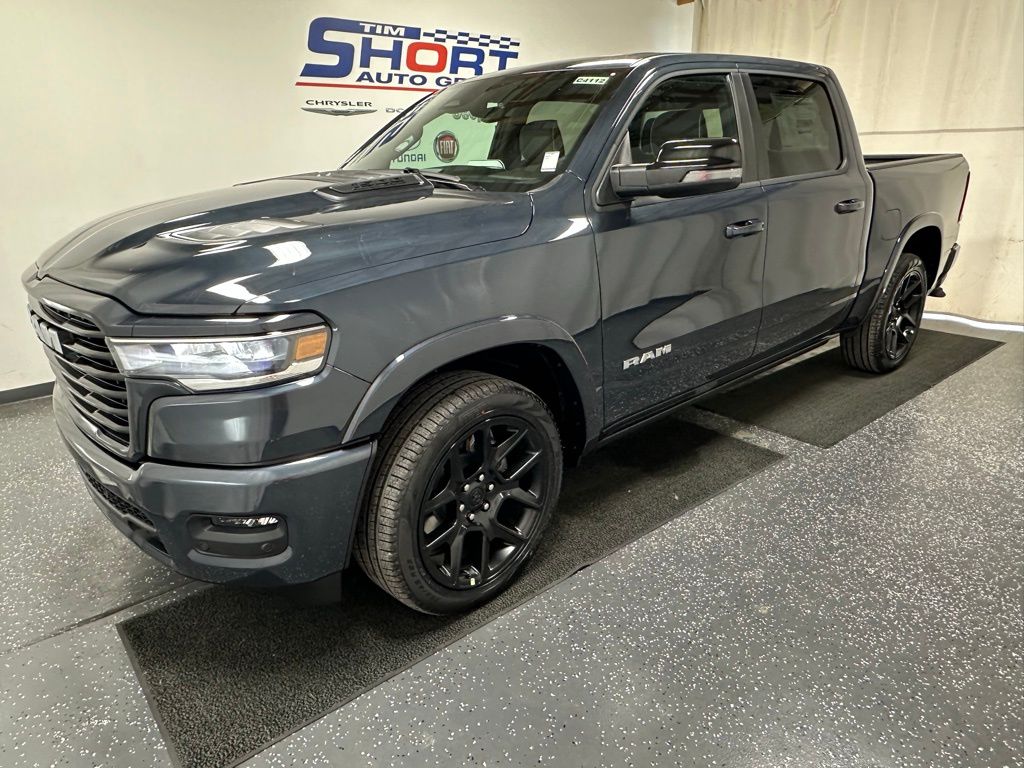 2026 Ram 1500 LARAMIE CREW CAB 4X4 5'7 BOX