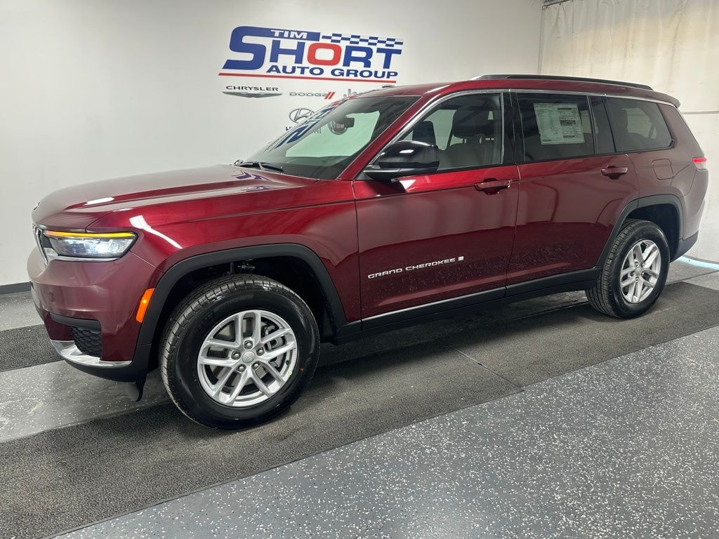 New 2025 Jeep Grand Cherokee L LAREDO X 4X4 Sport Utility