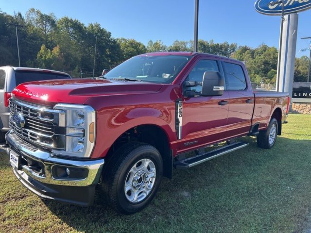 Used 2025 Ford F-250 Truck Crew Cab