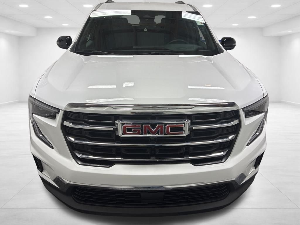 Used 2025 GMC Acadia Elevation SUV