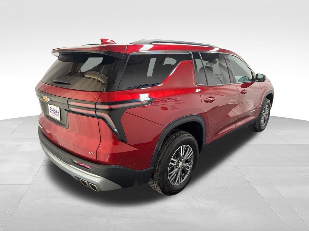 Used 2024 Chevrolet Traverse LT SUV