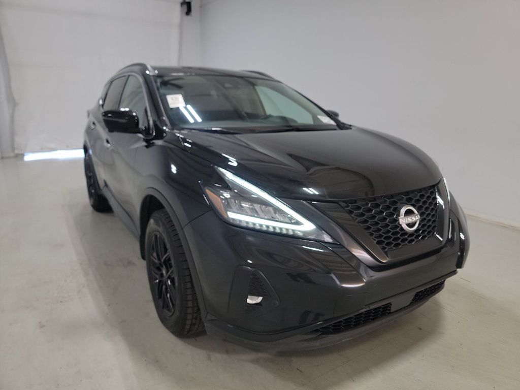 2023 Nissan Murano SL photo 2