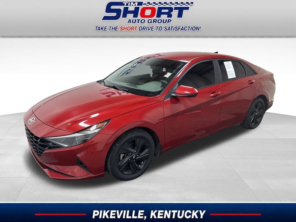 Used 2022 Hyundai Elantra SEL Sedan