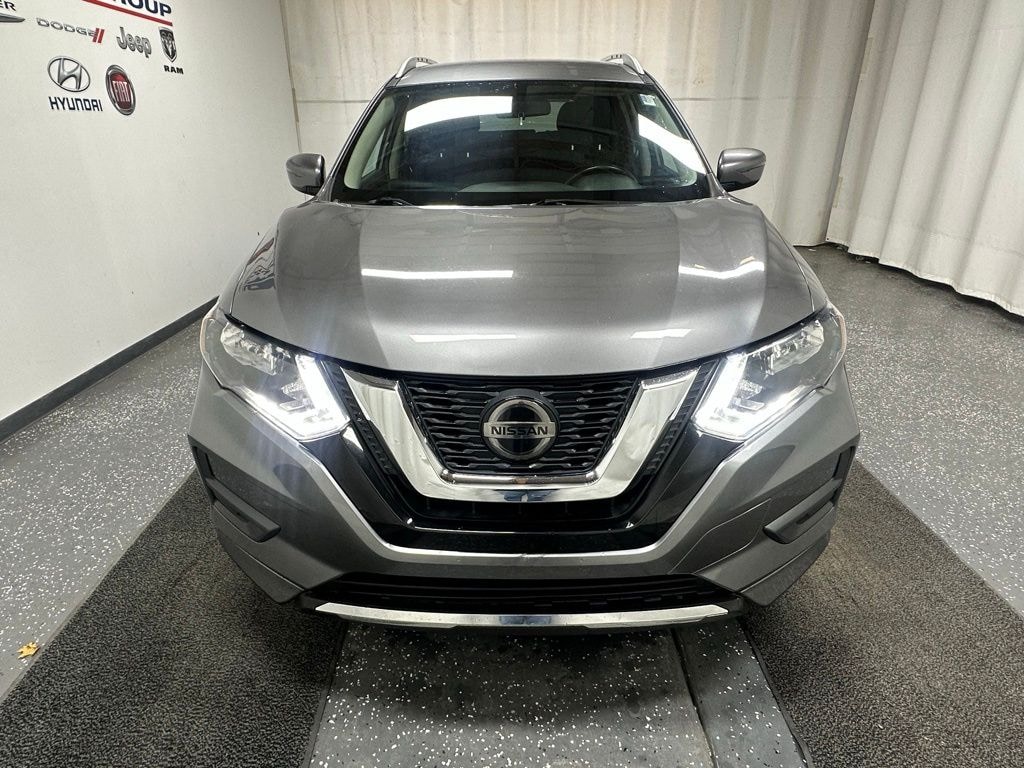 Used 2020 Nissan Rogue SV SUV