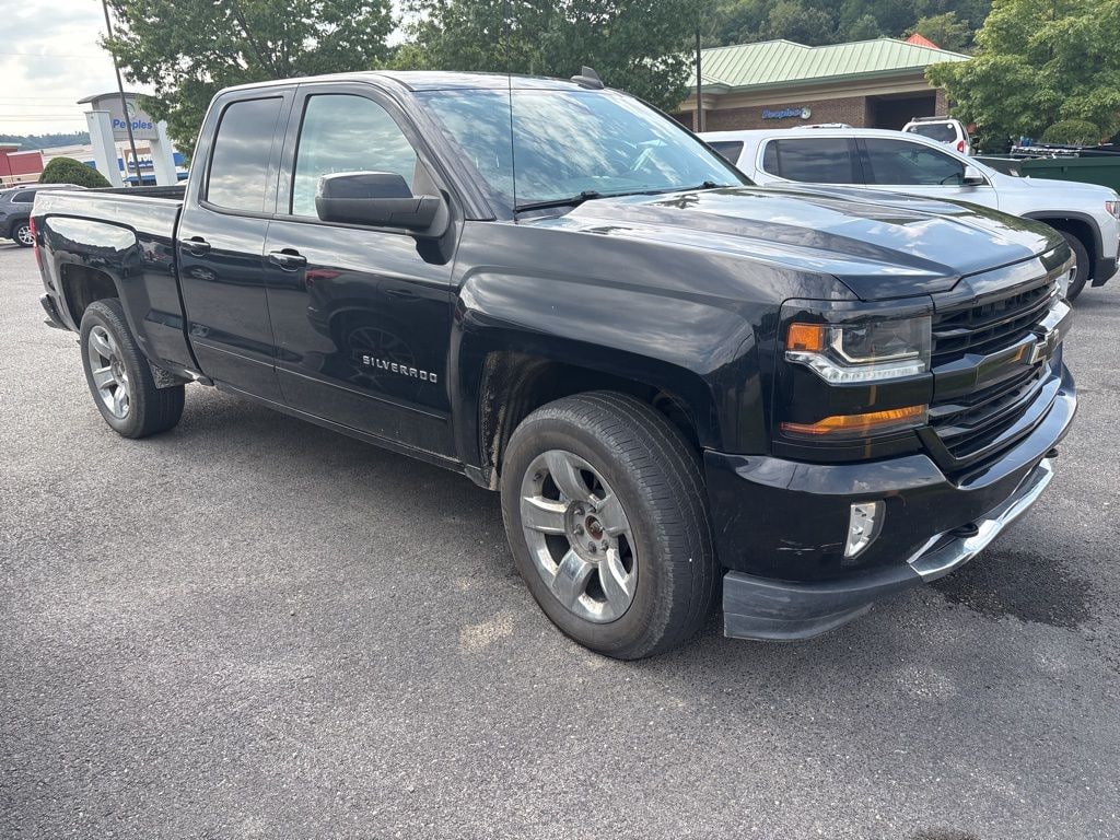 Used 2018 Chevrolet Silverado 1500 LT Truck Double Cab