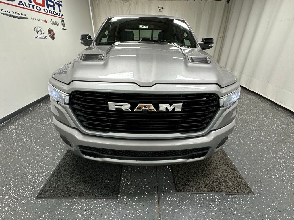 New 2026 Ram 1500 LARAMIE CREW CAB 4X4 5'7 BOX Pickup