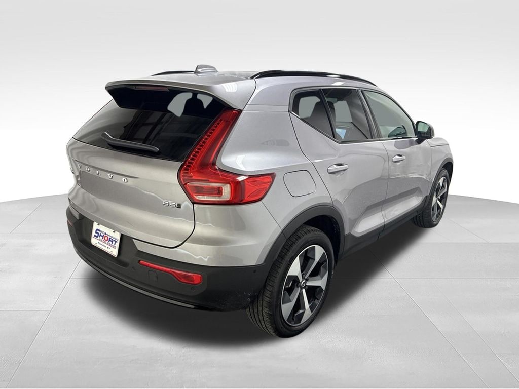Used 2026 Volvo XC40 B5 Plus SUV