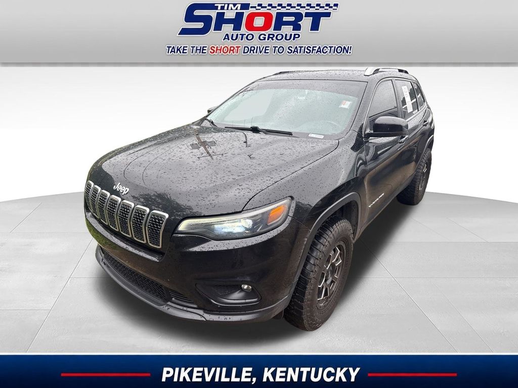 2020 Jeep Cherokee Latitude Plus 4X4's photo