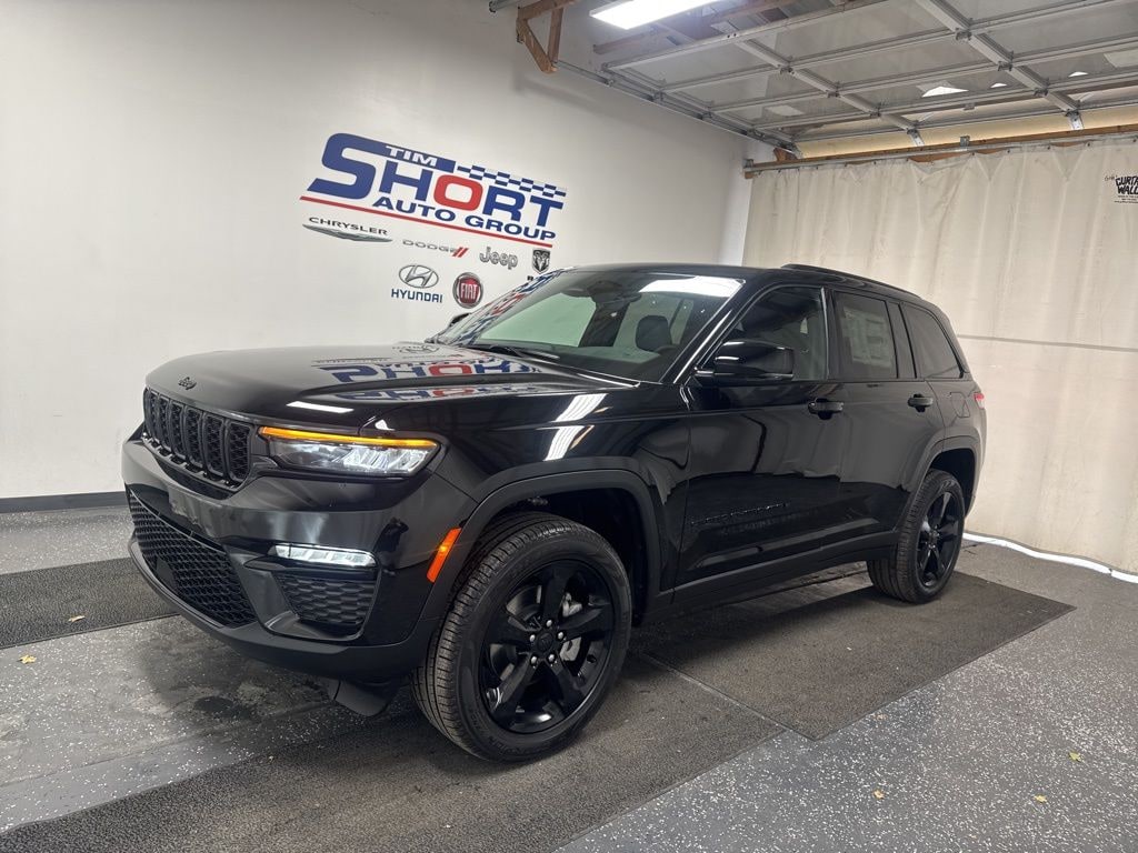 New 2025 Jeep Grand Cherokee LIMITED 4X4 Sport Utility