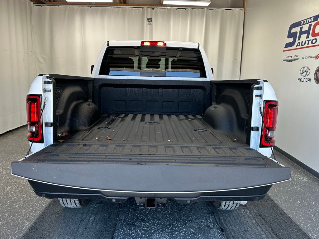 2026 RAM 2500 Tradesman - Photo 7
