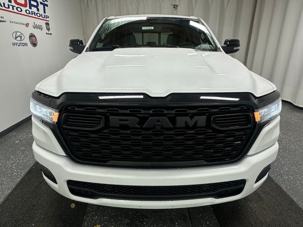 New 2026 Ram 1500 BIG HORN CREW CAB 4X4 5'7 BOX Pickup