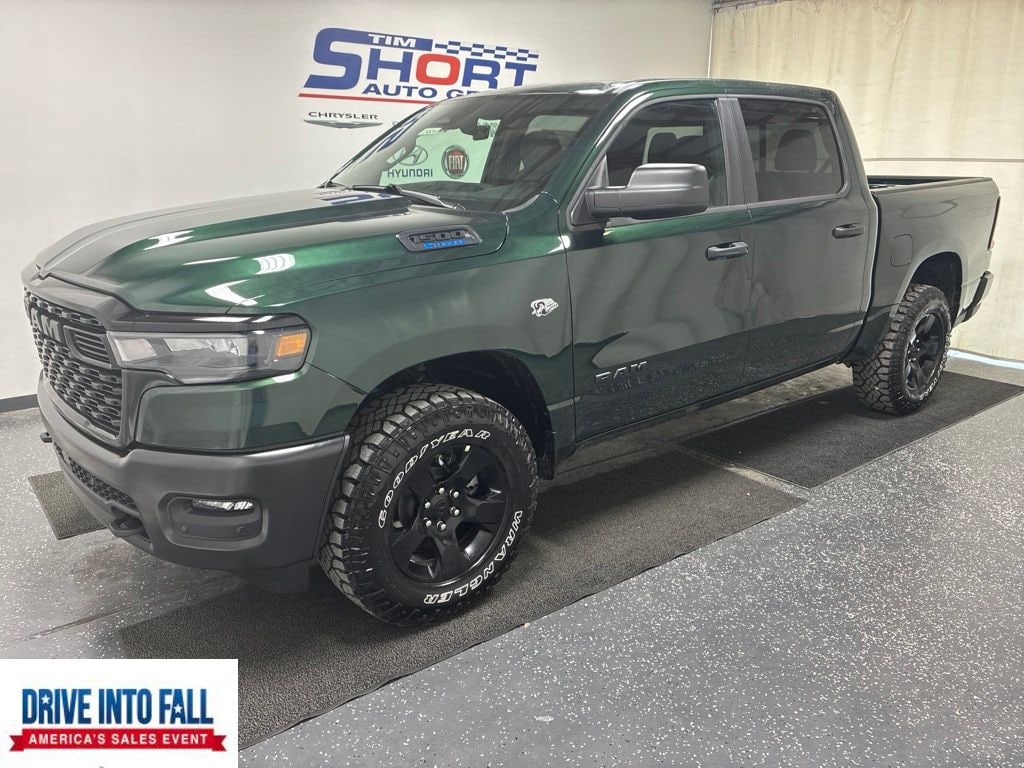 New 2026 Ram 1500 WARLOCK CREW CAB 4X4 5'7 BOX Pickup