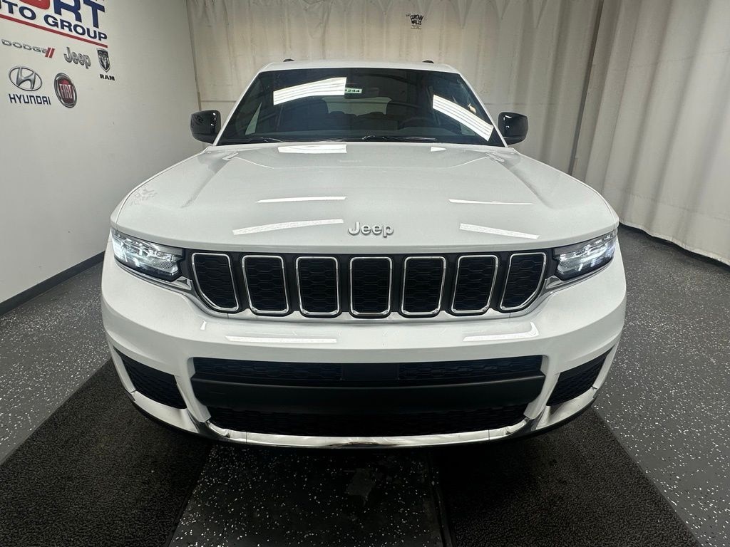New 2025 Jeep Grand Cherokee L LAREDO X 4X4 Sport Utility