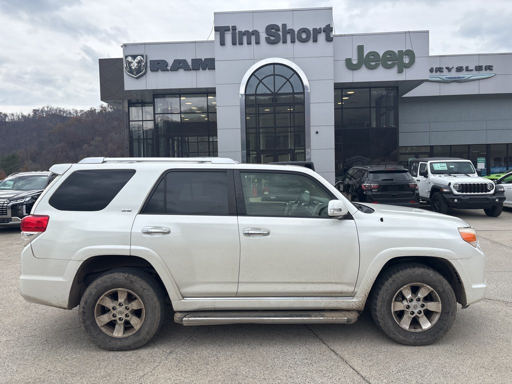 2012 Toyota 4Runner photo 4