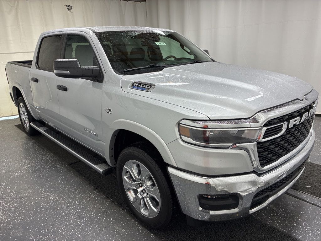 New 2026 Ram 1500 BIG HORN CREW CAB 4X4 5'7 BOX Pickup
