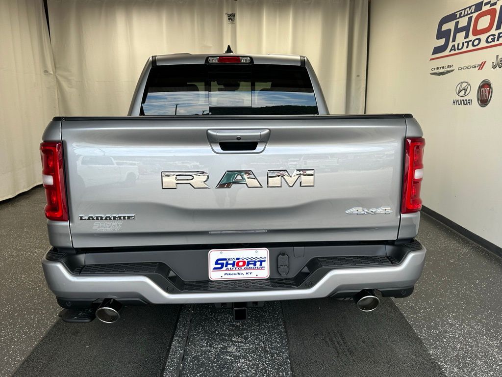2026 RAM 1500 Laramie - Photo 7