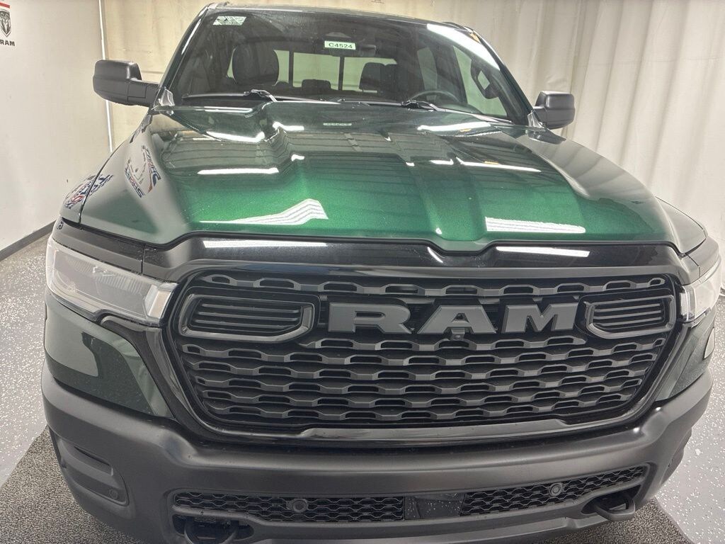 New 2026 Ram 1500 WARLOCK CREW CAB 4X4 5'7 BOX Pickup