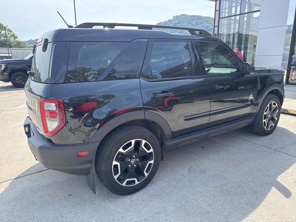 2023 Ford Bronco Sport Outer Banks photo 3
