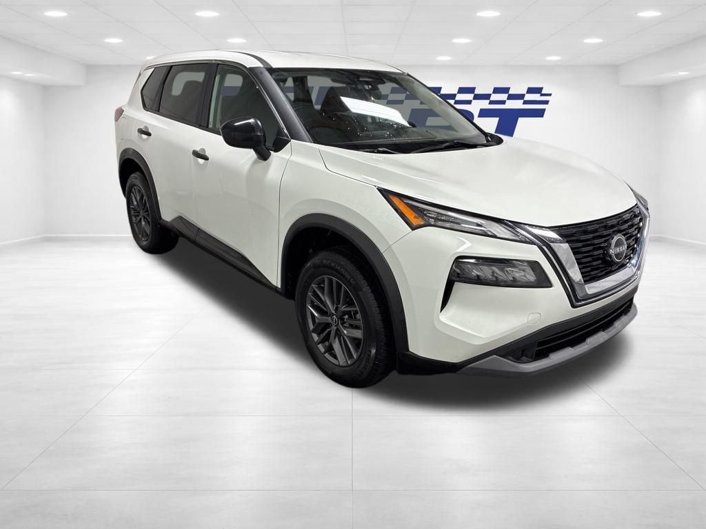 Used 2023 Nissan Rogue S SUV