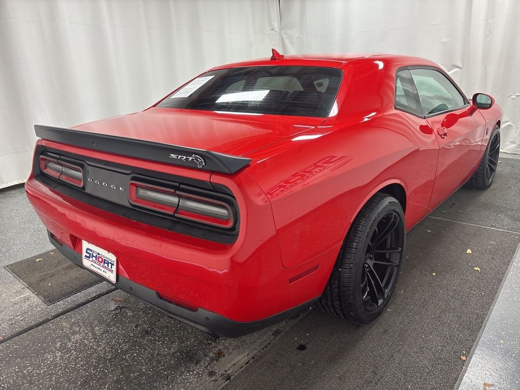 Used 2016 Dodge Challenger SRT Hellcat Coupe