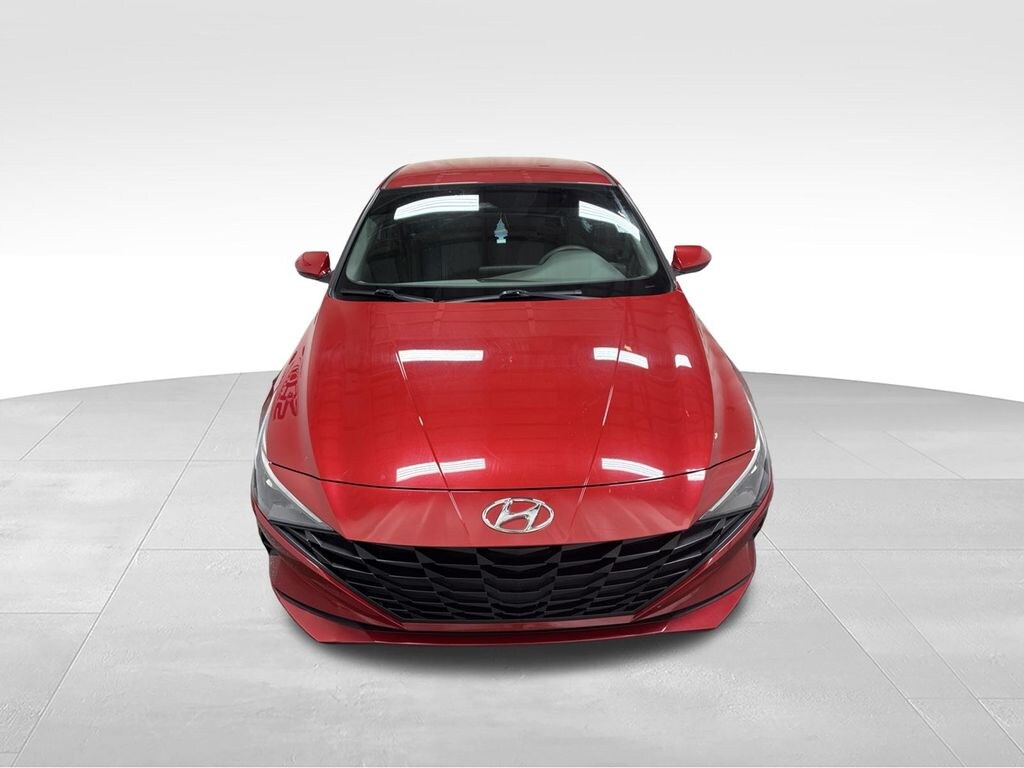 Used 2022 Hyundai Elantra SEL Sedan