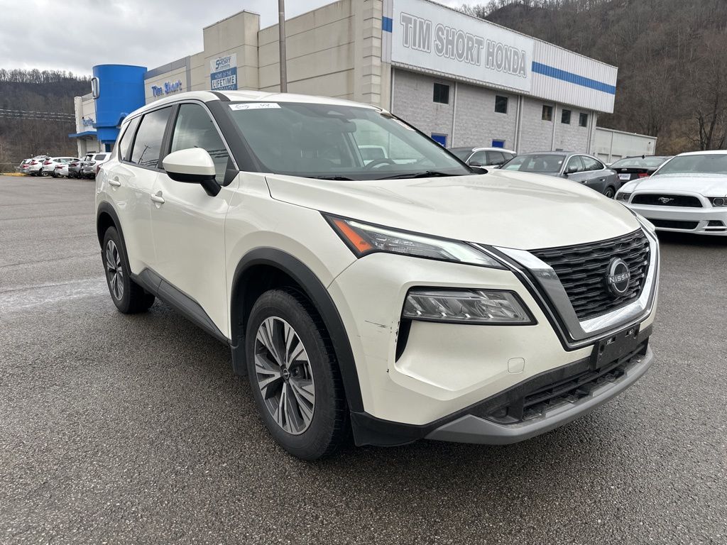 2023 Nissan Rogue SV photo 2