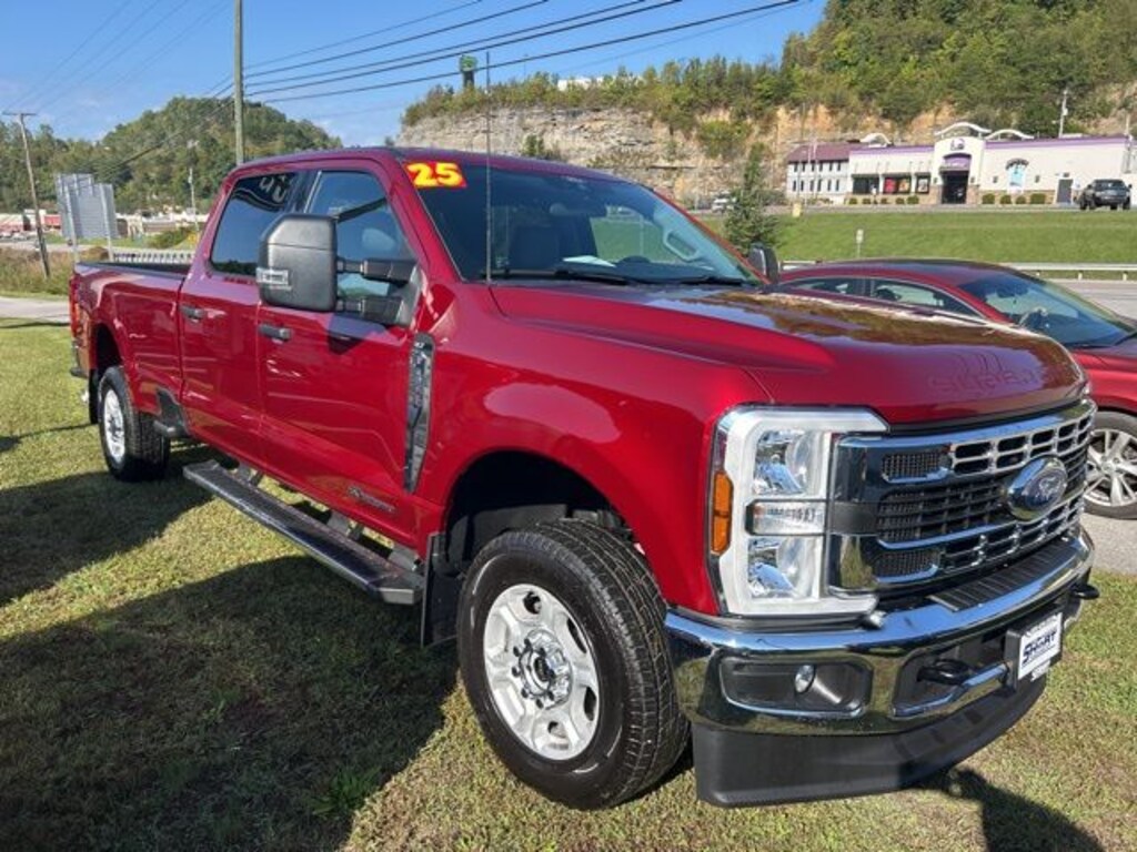 Used 2025 Ford F-250 Truck Crew Cab