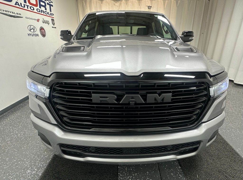 2026 Ram 1500 Laramie photo 3