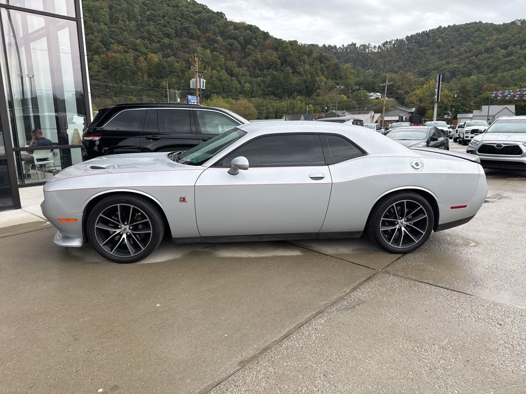 2020 Dodge Challenger R/T Scat Pack photo 2