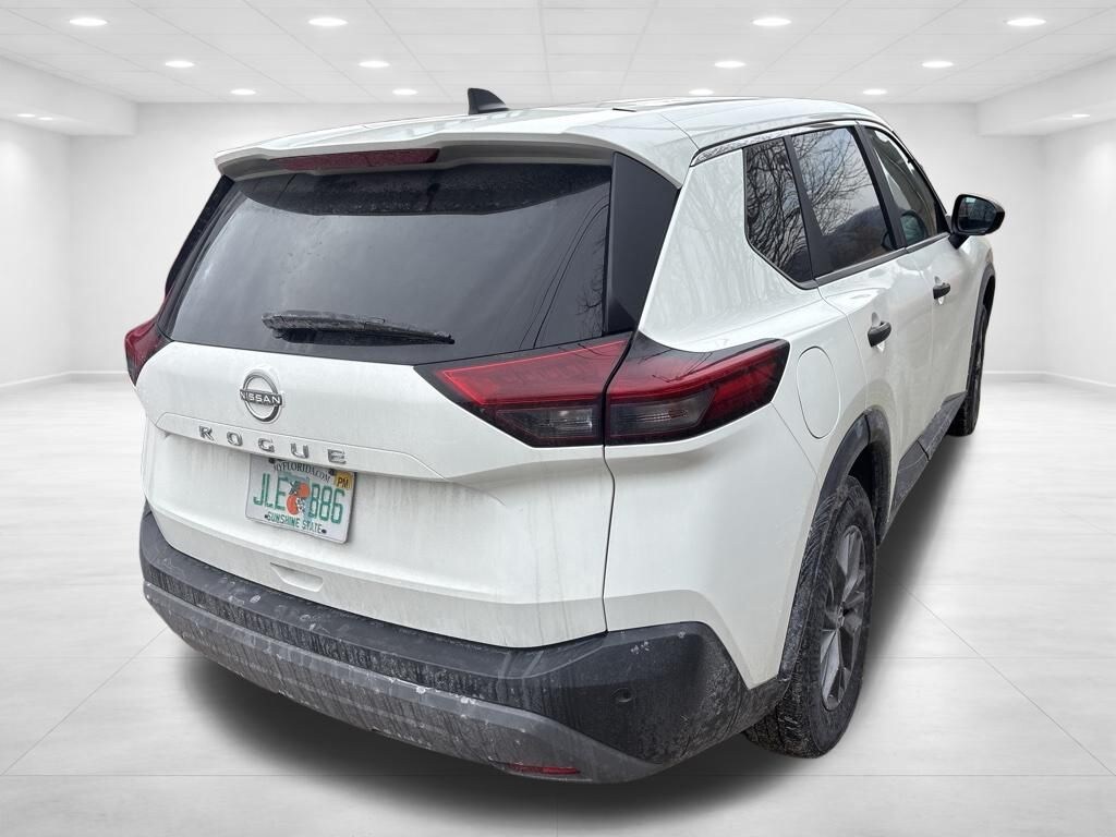 Used 2023 Nissan Rogue S SUV