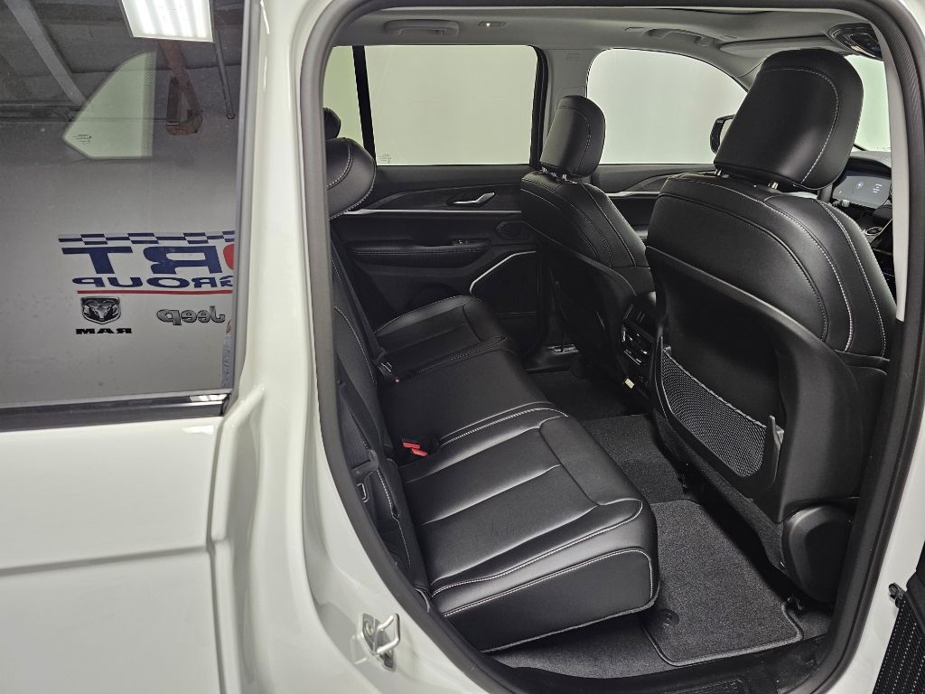 2023 Jeep Grand Cherokee 4xe - Photo 15