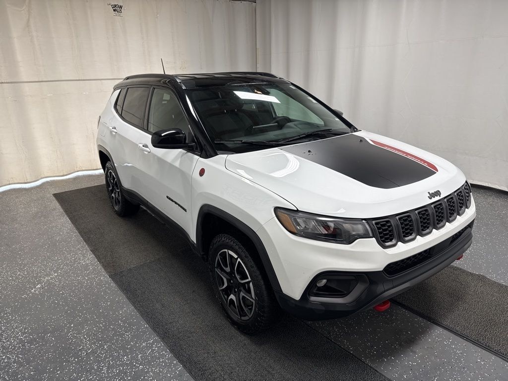 Used 2024 Jeep Compass Trailhawk SUV