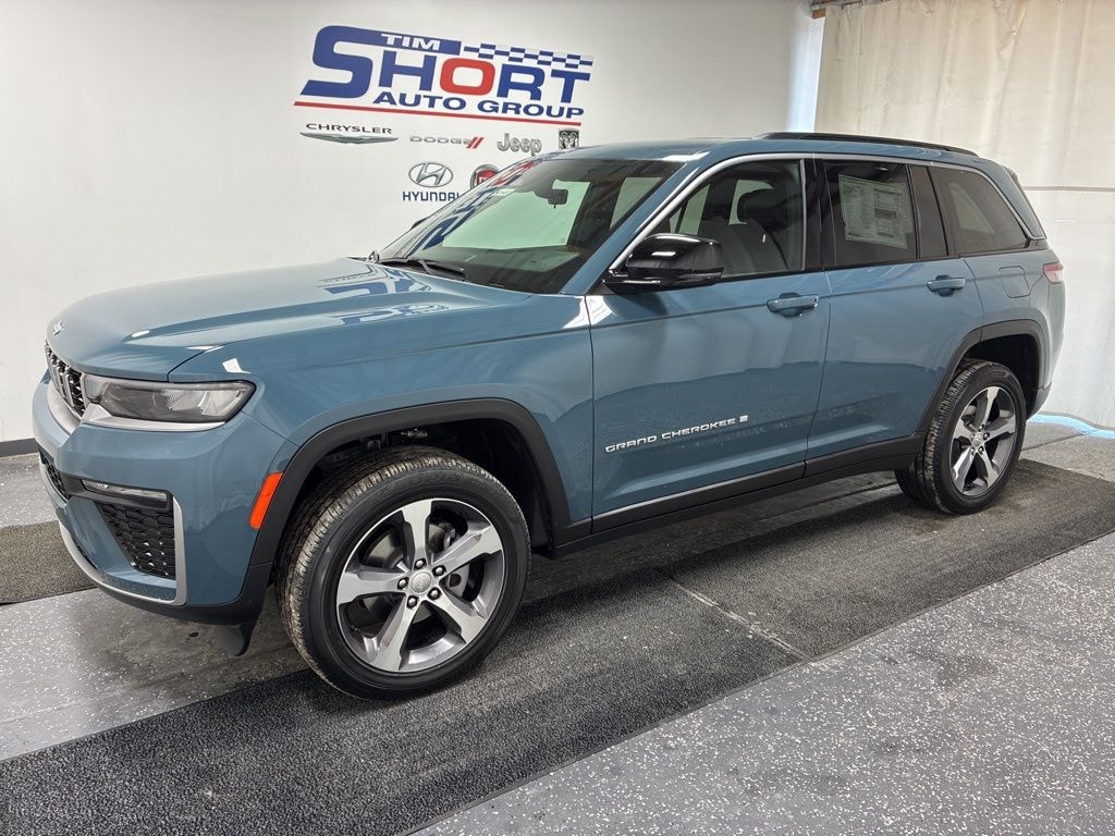 New 2026 Jeep Grand Cherokee LIMITED 4X4 Sport Utility