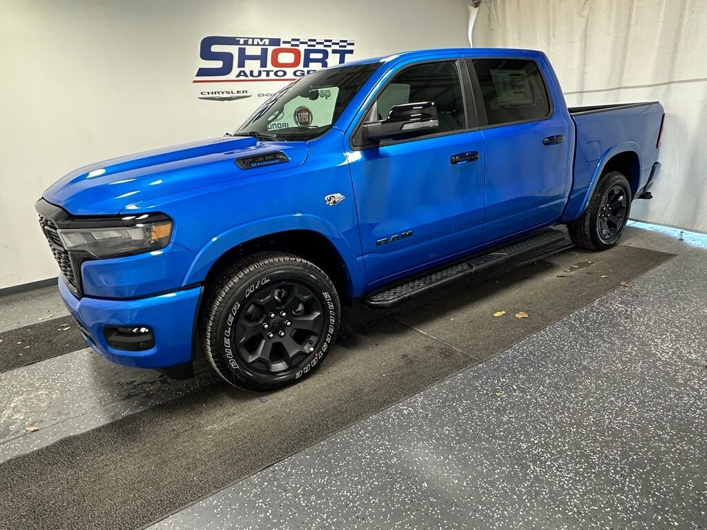 New 2026 Ram 1500 BIG HORN CREW CAB 4X4 5'7 BOX Pickup