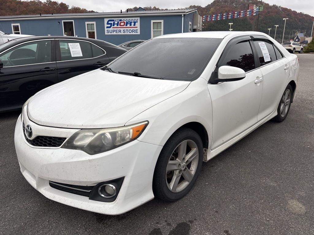 2012 Toyota Camry SE