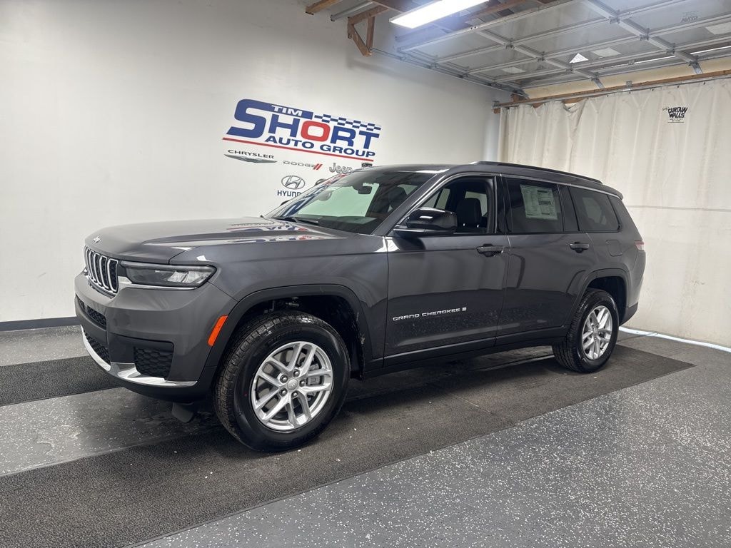 New 2025 Jeep Grand Cherokee L LAREDO X 4X4 Sport Utility