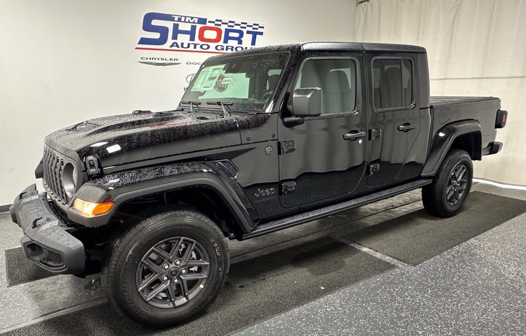 2025 Jeep Gladiator Sport S