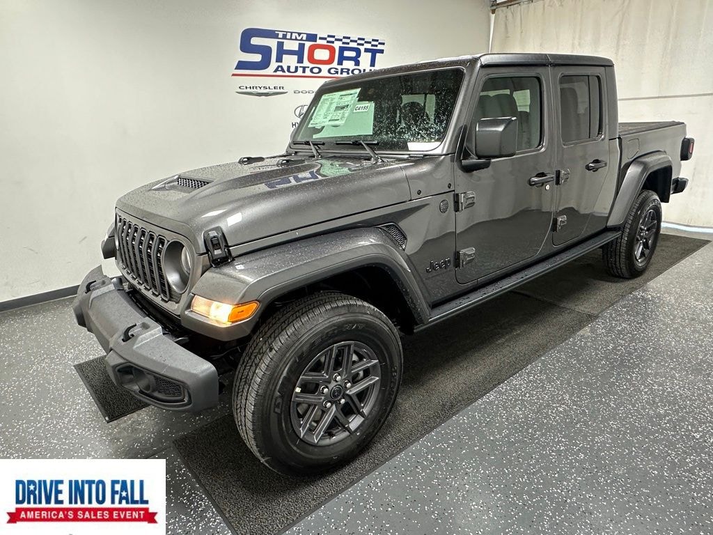 New 2025 Jeep Gladiator SPORT S 4X4 Pickup