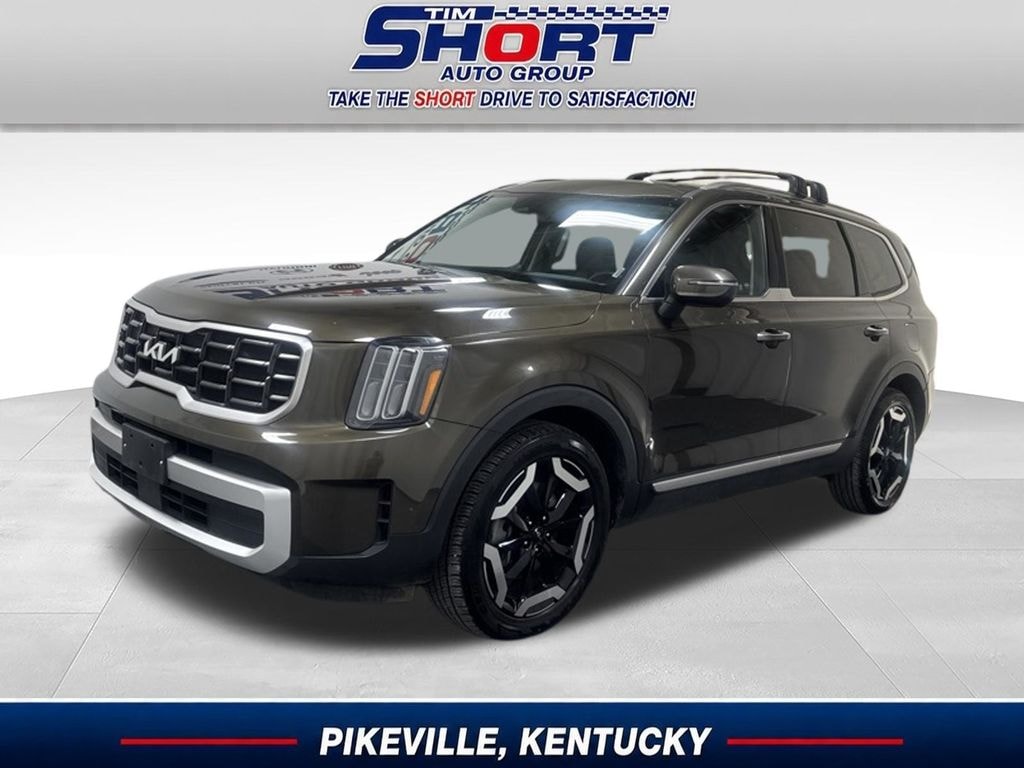 Used 2025 Kia Telluride S SUV