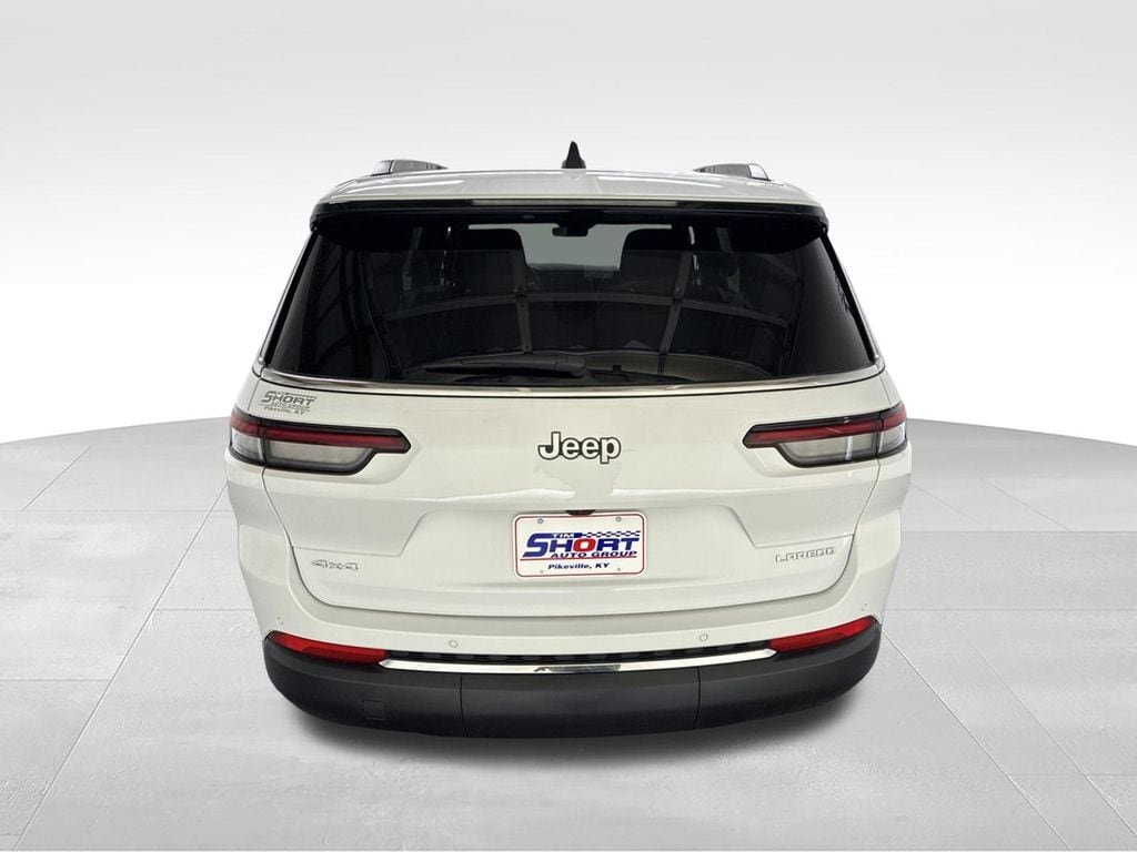 New 2026 Jeep Grand Cherokee L LAREDO X 4X4 Sport Utility
