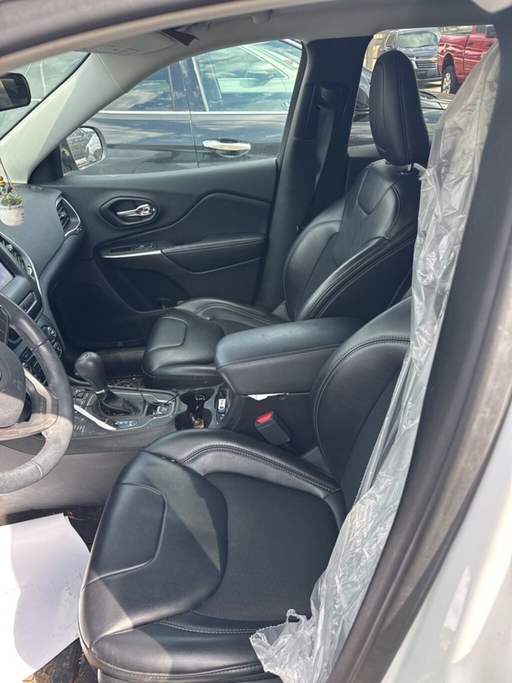 Used 2019 Jeep Cherokee Latitude Plus 4x4 SUV