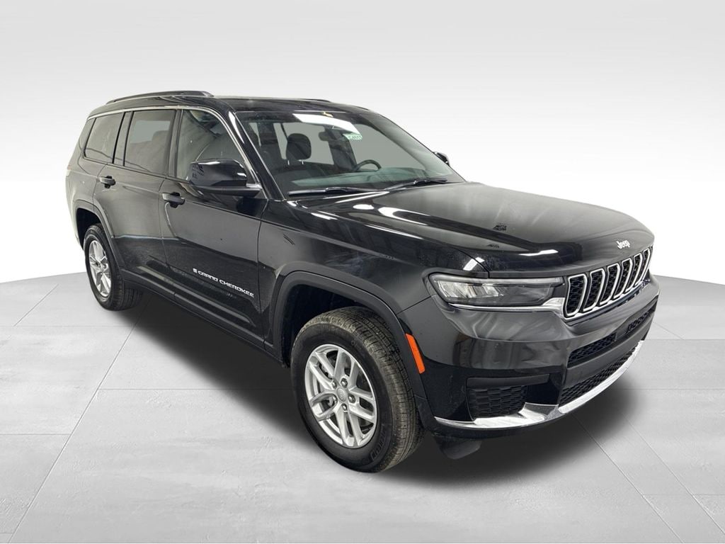 New 2026 Jeep Grand Cherokee L LAREDO X 4X4 Sport Utility