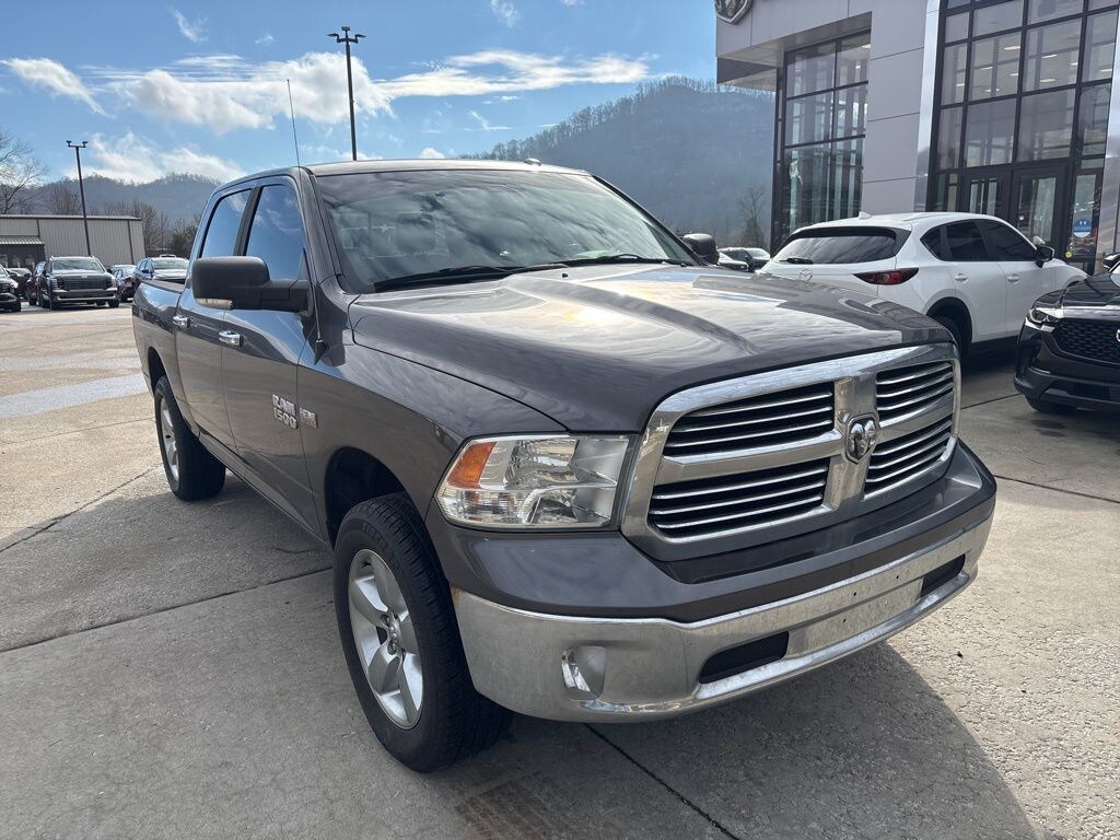 Used 2015 Ram 1500 SLT Truck Crew Cab